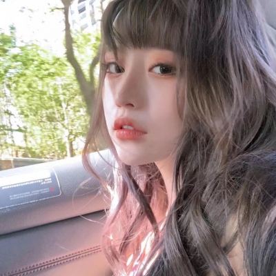 赠花卿